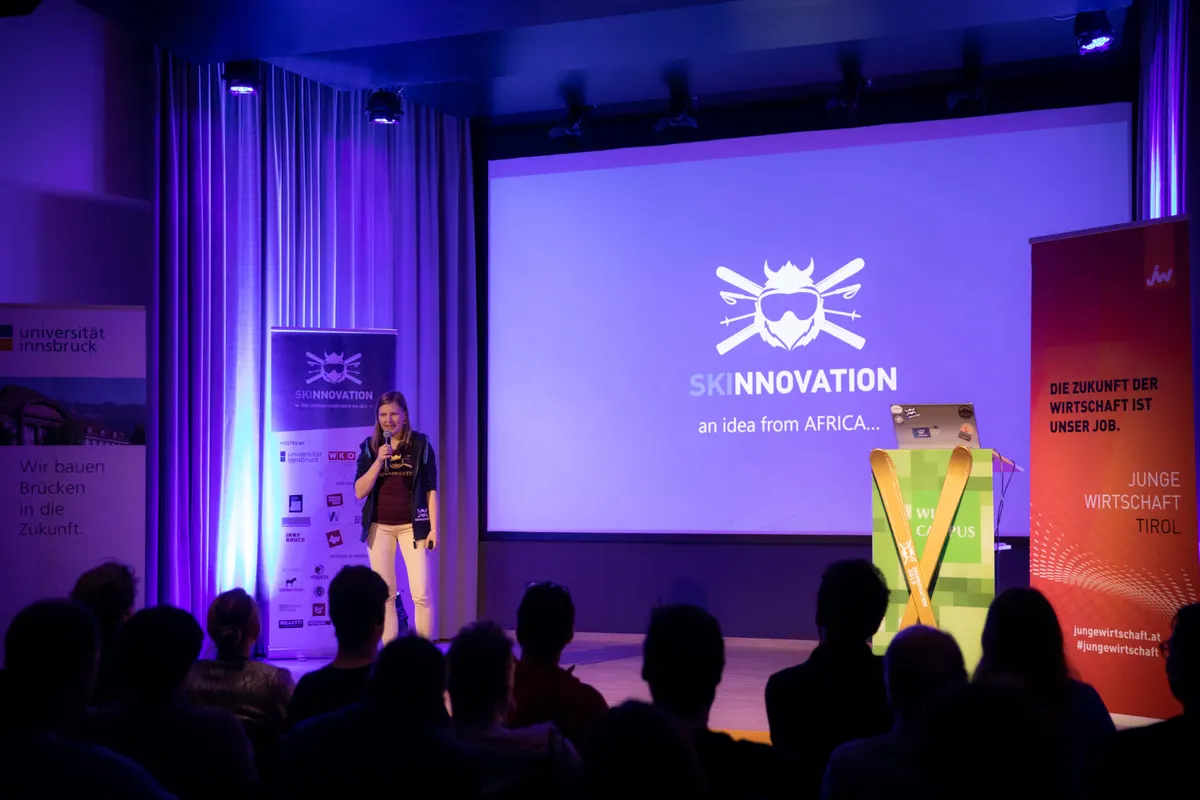 Kathrin on stage telling the story of an idea from Africa